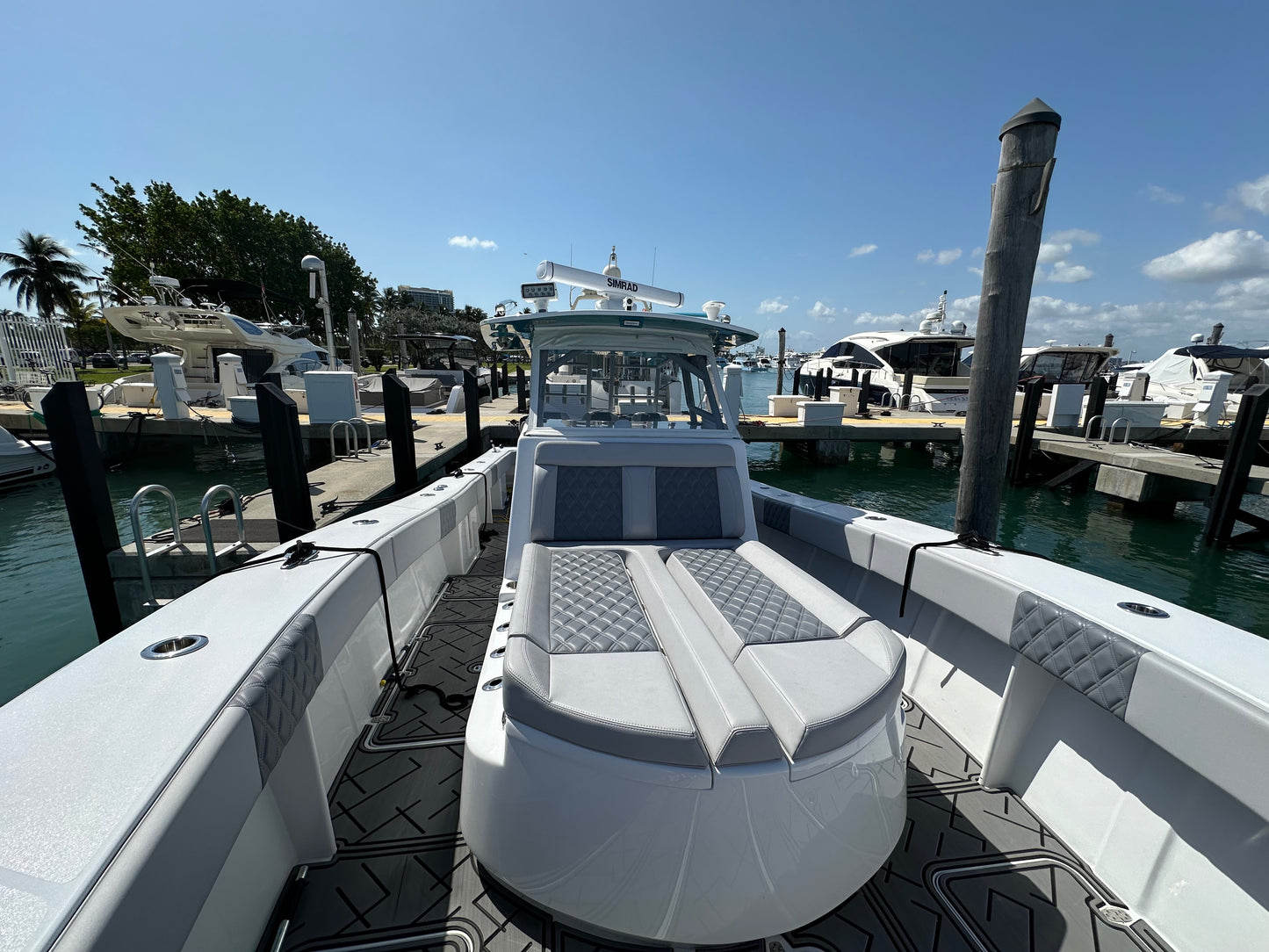 Triple helm center console and coffin box